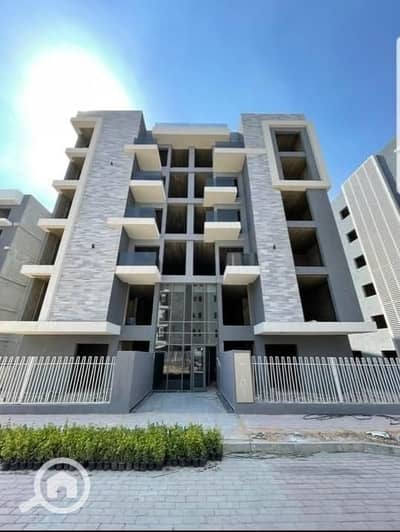 3 Bedroom Flat for Sale in 6th of October, Giza - 4. jpg