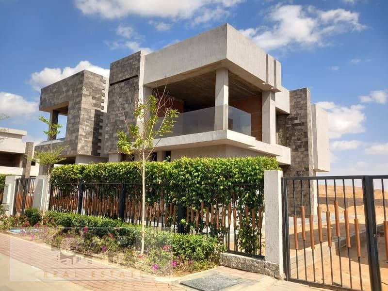 Standalone Villa prime location for sale in Sun Capital Compound October