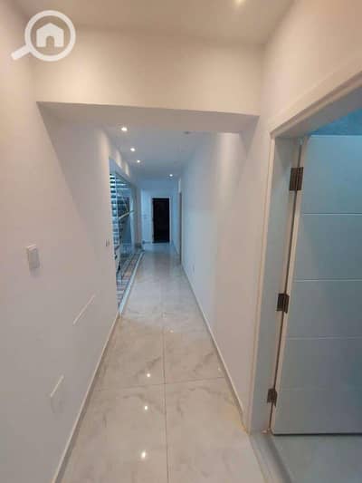 3 Bedroom Villa for Sale in 6th of October, Giza - WhatsApp Image 2024-11-12 at 6.30. 14 PM (1). jpeg