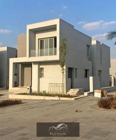 5 Bedroom Villa for Sale in 6th of October, Giza - IMG-20240404-WA0006. jpg