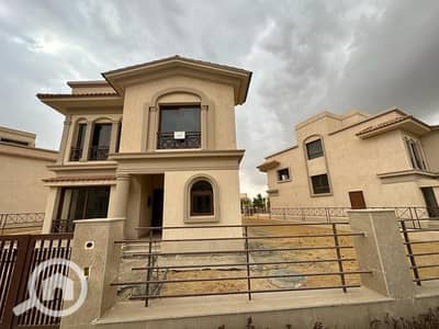 4 Bedroom Villa for Sale in Madinaty, Cairo - 83cb9e18-6e52-41f7-a560-307d7fdf1639. jpg