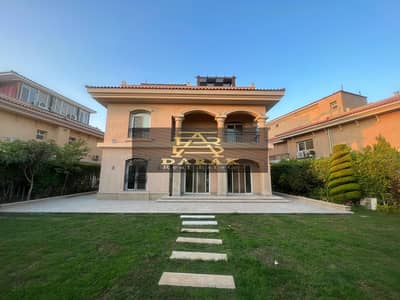 4 Bedroom Villa for Sale in Madinaty, Cairo - 232dac8c-bfe9-431c-b9a4-af1137a48240. jpg