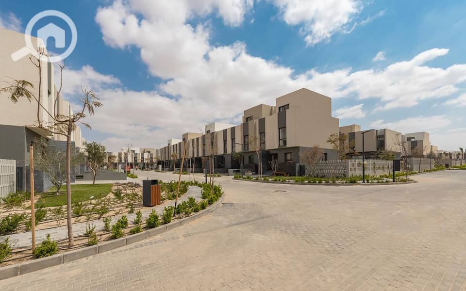 9 villas for sale in al burouj. jpg