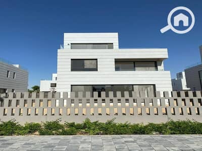 4 Bedroom Villa for Sale in Shorouk City, Cairo - 339aba3d-4d92-4c21-ad3f-d2328ebcd858 - Copy. jpg