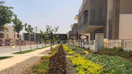 2 Bedroom Flat for Sale in New Cairo, Cairo - تاج-سيتي - Copy. jpg