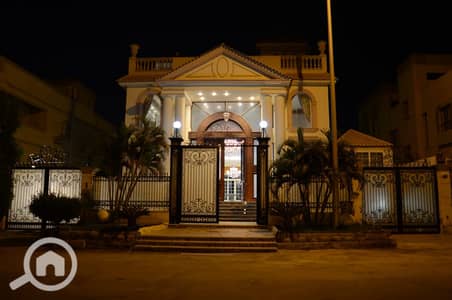 6 Bedroom Villa for Sale in 6th of October, Giza - 18414464-8769-4d64-b66a-a6917c74aa0b. jpeg