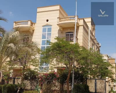 7 Bedroom Villa for Sale in 6th of October, Giza - WhatsApp Image 2024-11-11 at 4.00. 27 AM (2). jpeg