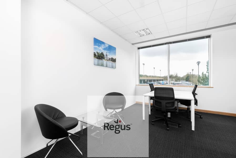 5 Regus Arlington Square (298) Bracknell UK Office - Venture House. jpg