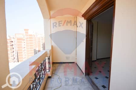 3 Bedroom Flat for Sale in Seyouf, Alexandria - DSC_0124. JPG