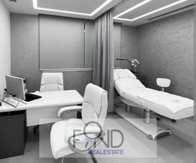 Clinic for Sale in New Cairo, Cairo - clinic 43m for sale perfect location installments over 4 years in new  cairo