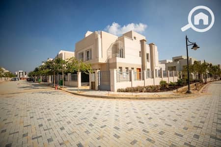 4 Bedroom Twin House for Sale in Sheikh Zayed, Giza - fc312f5a-89b1-4931-81bf-5caad12dba7d. jpg