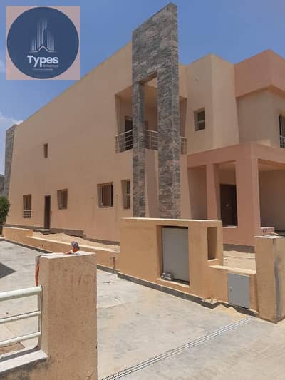 4 Bedroom Villa for Sale in 6th of October, Giza - 3099e866-41da-48b8-9fab-2819f8148e8d. jpg