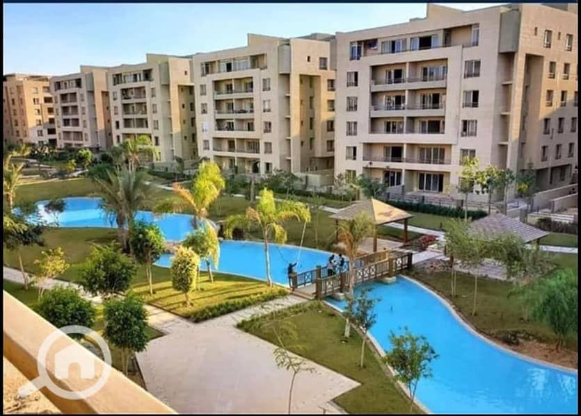 8 المسطحات-المائية-في-ذا-سكوير. jpg