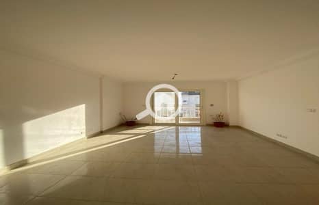 2 Bedroom Flat for Sale in Madinaty, Cairo - 01dca462-3df5-4c6e-bb2d-7c87d2ba553a. jpg