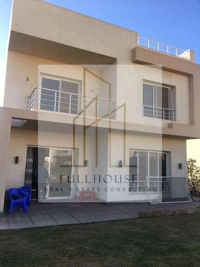 4 Bedroom Villa for Sale in 6th of October, Giza - IMG-20250113-WA0109. jpg