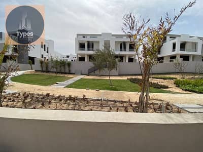 4 Bedroom Townhouse for Sale in 6th of October, Giza - 2bdc7f4d-7ba0-4cbe-b5f7-8ce7440d94d5. jpg