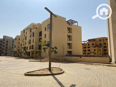 2 Bedroom Flat for Sale in 6th of October, Giza - IMG-20230703-WA0031. jpg