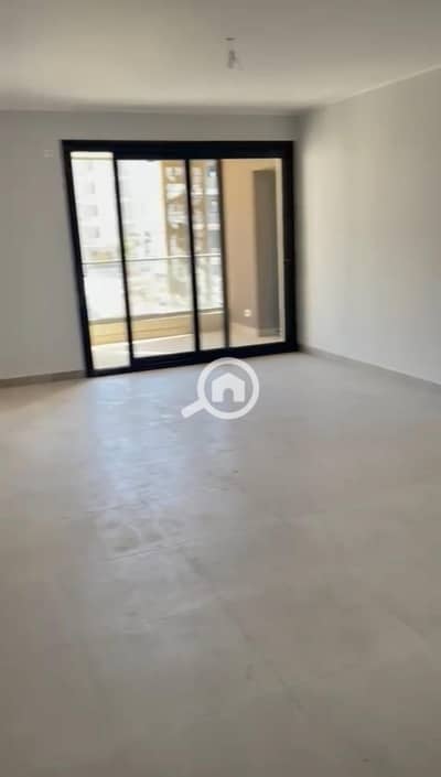 3 Bedroom Apartment for Rent in 6th of October, Giza - WhatsApp Image 2024-12-19 at 4.07. 52 PM. jpeg