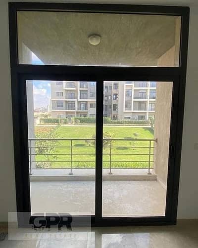 3 Bedroom Flat for Sale in New Cairo, Cairo - For a limited time Apartment with ready to live for sale in Fifth square Al Marasem the heart of the Fifth Settlement New Cairo