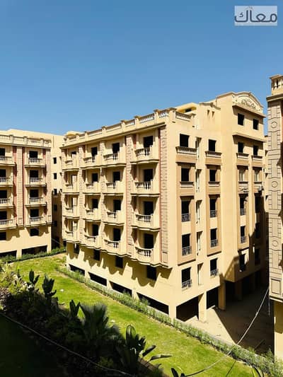 3 Bedroom Flat for Sale in New Cairo, Cairo - ab4c064c-f0b7-46c1-aeb7-88cfb8fadc57. jpg