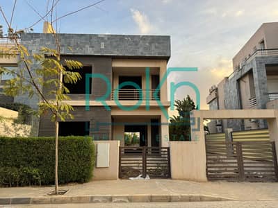 4 Bedroom Villa for Sale in Sheikh Zayed, Giza - WhatsApp Image 2025-01-16 at 2.10. 07 PM. jpeg