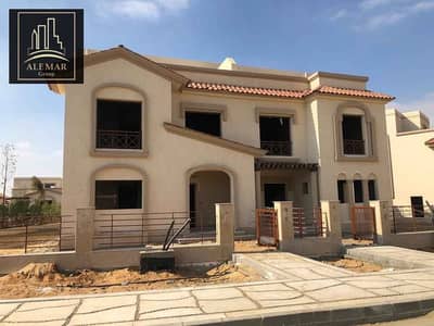 3 Bedroom Villa for Sale in Madinaty, Cairo - 328240646_567772678356421_8144859237447217035_n. jpg