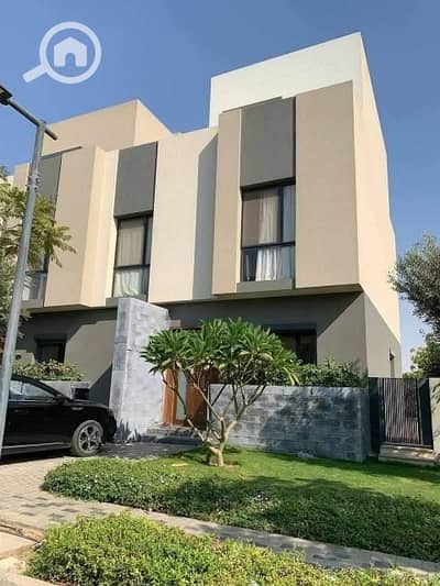 4 Bedroom Townhouse for Sale in Shorouk City, Cairo - IMG-20250119-WA0307. jpg