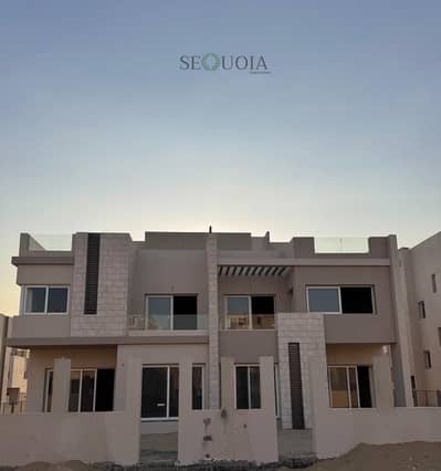 5 Bedroom Twin House for Sale in 6th of October, Giza - IMG-20250120-WA0071. jpg