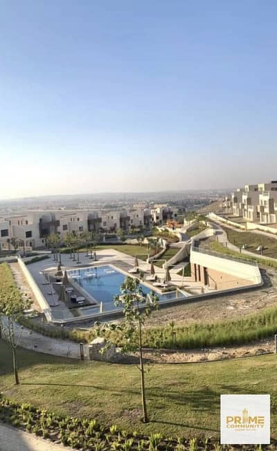 6 Bedroom Townhouse for Sale in 6th of October, Giza - 2. jpeg