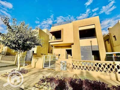 5 Bedroom Villa for Sale in 6th of October, Giza - 472718447_3766475676902458_7692463897749313070_n. jpg