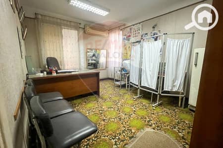 Clinic for Sale in Sporting, Alexandria - 1. jpg