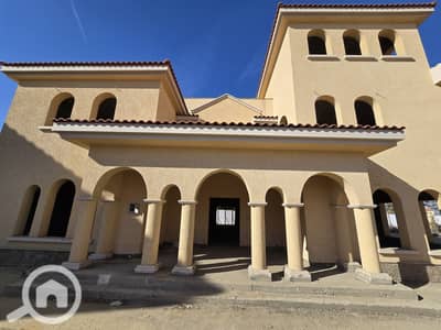 6 Bedroom Villa for Sale in Madinaty, Cairo - da615eff-5df7-4a49-a90e-5978615f9a65. jpg