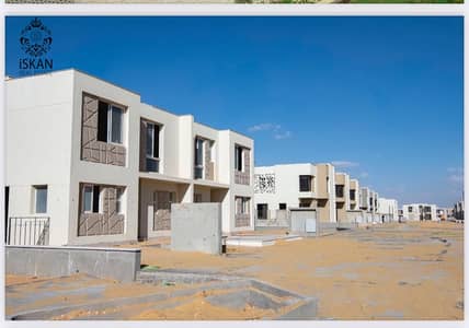 3 Bedroom Townhouse for Sale in 6th of October, Giza - 3febf5af-3f5e-4762-bbf2-03180f49a891_2_11zon. jpg