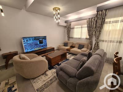 3 Bedroom Flat for Sale in Sheikh Zayed, Giza - 474182467_1066938928779407_8488382149213325684_n. jpg