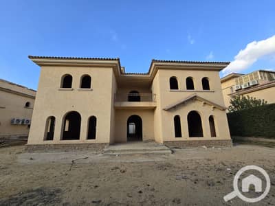 5 Bedroom Villa for Sale in Madinaty, Cairo - 8a23b7d5-4798-4e8d-a962-27f05ec7918c. jpg