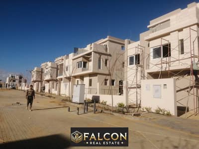 3 Bedroom Townhouse for Sale in 6th of October, Giza - df74be09-c7b8-4272-8c40-a663907ef6e2. jpg