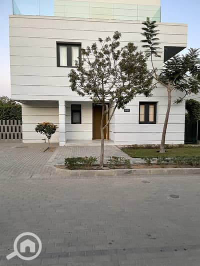 4 Bedroom Duplex for Sale in Shorouk City, Cairo - WhatsApp Image 2024-12-16 at 16.37. 38_2da8bc4f. jpg