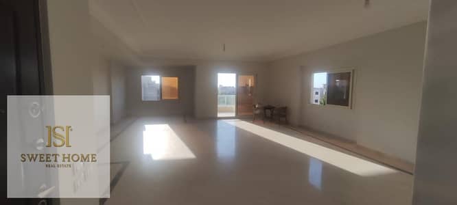 4 Bedroom Flat for Sale in New Cairo, Cairo - a79823cc-7c93-4a63-a4d0-d1e2fb4e87c6 (1). jpg