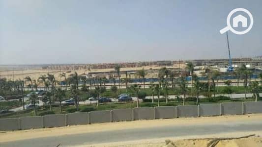 Residential Land for Sale in 6th of October, Giza - الحزام الاخضر اكتوبر . ارض مساحتها 10 فدان في الحزام الاخضر اكتوبر