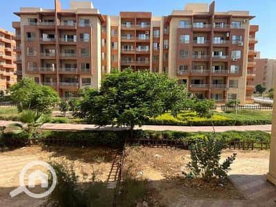 3 Bedroom Apartment for Sale in Shorouk City, Cairo - شقة للبيع ارضي بجاردن 160 متر للبيع في كمبوند وصال الشروق