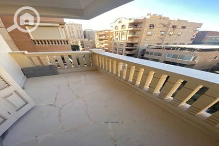 3 Bedroom Flat for Sale in Nasr City, Cairo - 1 (2). jpg