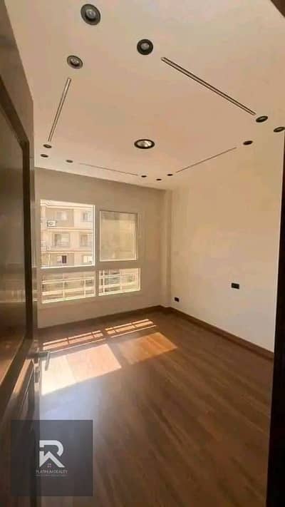 3 Bedroom Flat for Sale in El Fostat, Cairo - 170sqmmm. jpg