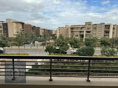 4 Bedroom Apartment for Sale in 6th of October, Giza - medium_IMG-20240728-WA0019. jpg