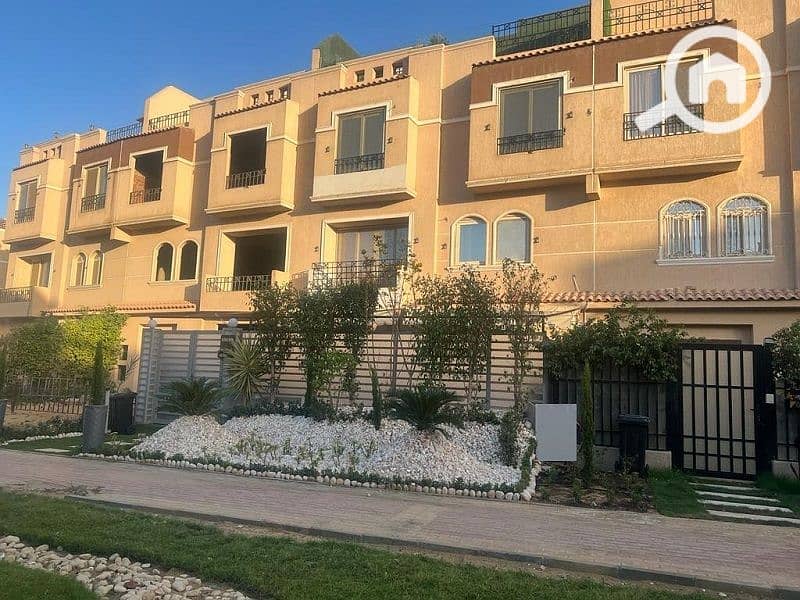 توين هاوس للبيع ع لاند سكيب القطامية جاردنز - Katameya Gardens