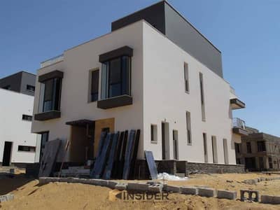 فیلا 5 غرف نوم للبيع في القاهرة الجديدة، القاهرة - Upload_RealEstate_Entity_Db_Property_Filename2_eaf30ec9e2d45278bcaf72fb425a08f1. jpg