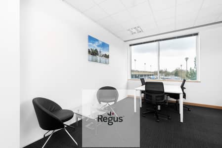 Office for Rent in 6th of October, Giza - Regus Arlington Square (298) Bracknell UK Office - Venture House. jpg