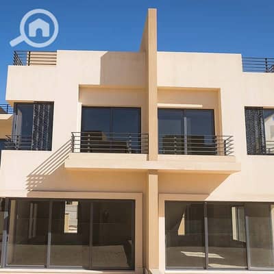 5 Bedroom Villa for Sale in Sheikh Zayed, Giza - 9. jpg