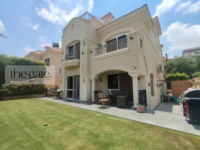 4 Bedroom Villa for Sale in Shorouk City, Cairo - باتيو5067. jpg