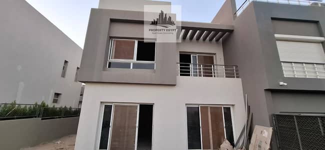 4 Bedroom Townhouse for Sale in Sheikh Zayed, Giza - WhatsApp Image 2025-01-29 at 11.56. 08 AM. jpeg