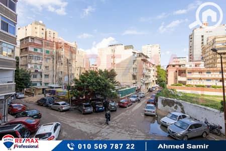 3 Bedroom Flat for Sale in Saba Pasha, Alexandria - 1. jpg